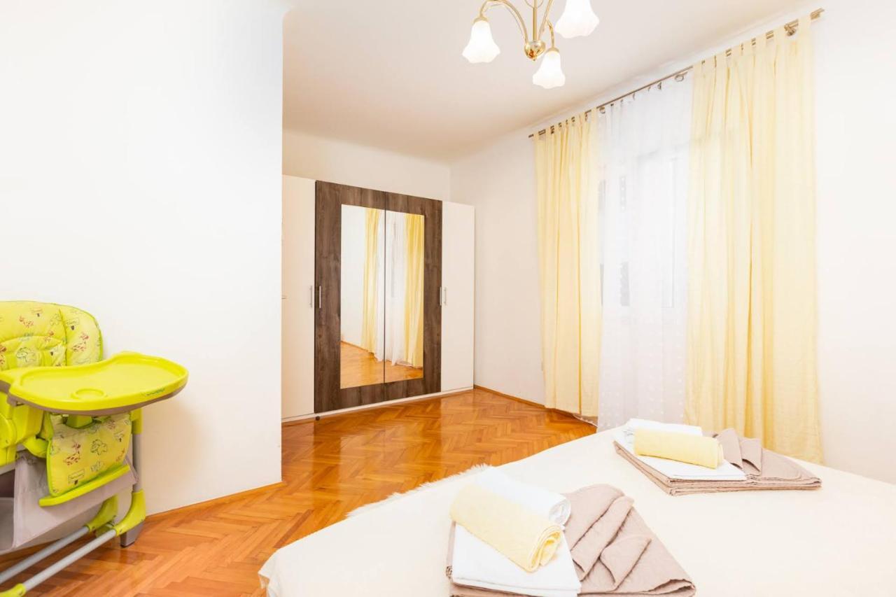 Apartment Adriahouse プナト エクステリア 写真